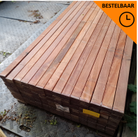 AV regel - 4,5 x 7 x 300 cm