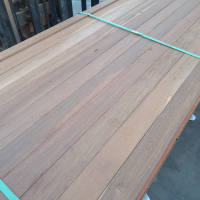 Ipe vlonderplank smal - 1,9 x 9,0 x 246 cm