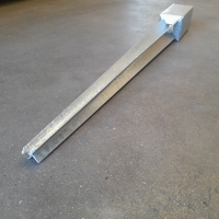 Paalhouder met punt vuurverzinkt - 7,1 x 7,1 x 75 cm